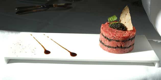tartare de boeuf au caviar