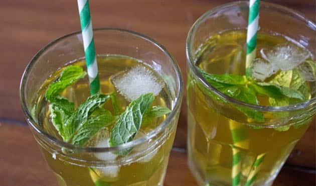 thé vert glacé à la menthe : recette facile